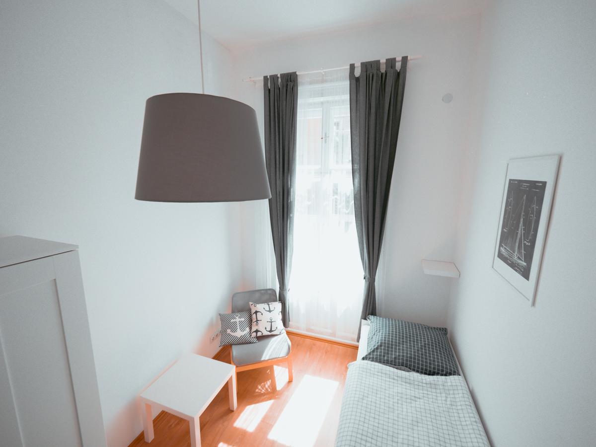 111 Hostel Βουδαπέστη Εξωτερικό φωτογραφία