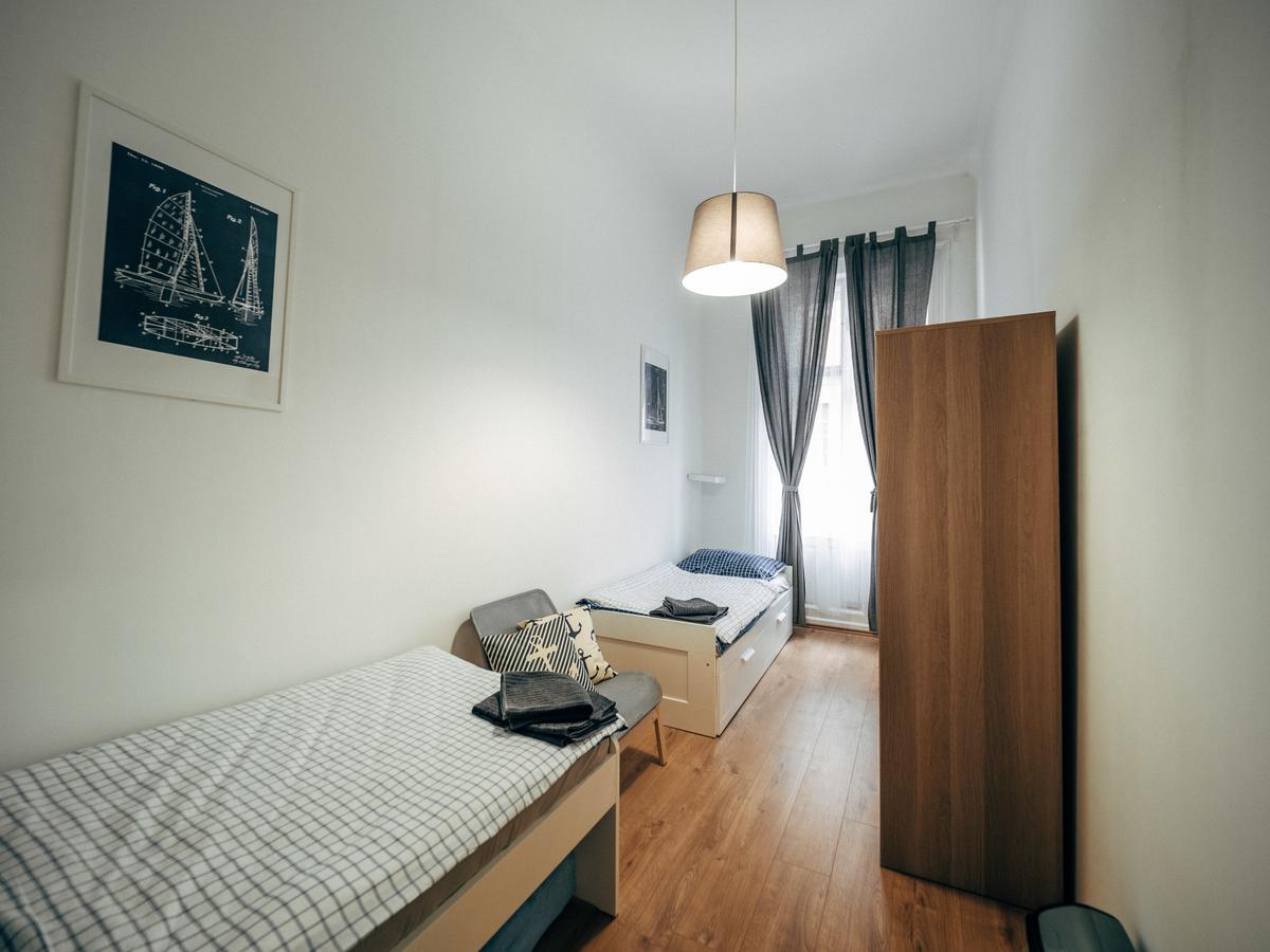 111 Hostel Βουδαπέστη Εξωτερικό φωτογραφία